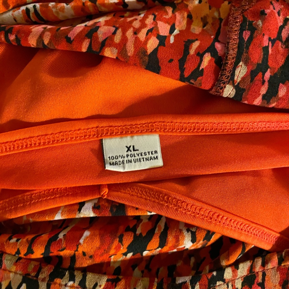 Ladies XL dressy tank with sewn in spaghetti strap camisole - Picture 5 of 13